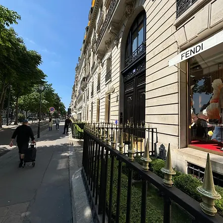 Champs-élysées, Avenue Montaigne Appartamento *